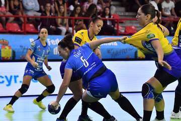 El Rocasa necesitó la prórroga para llevarse la Supercopa (Foto TA)